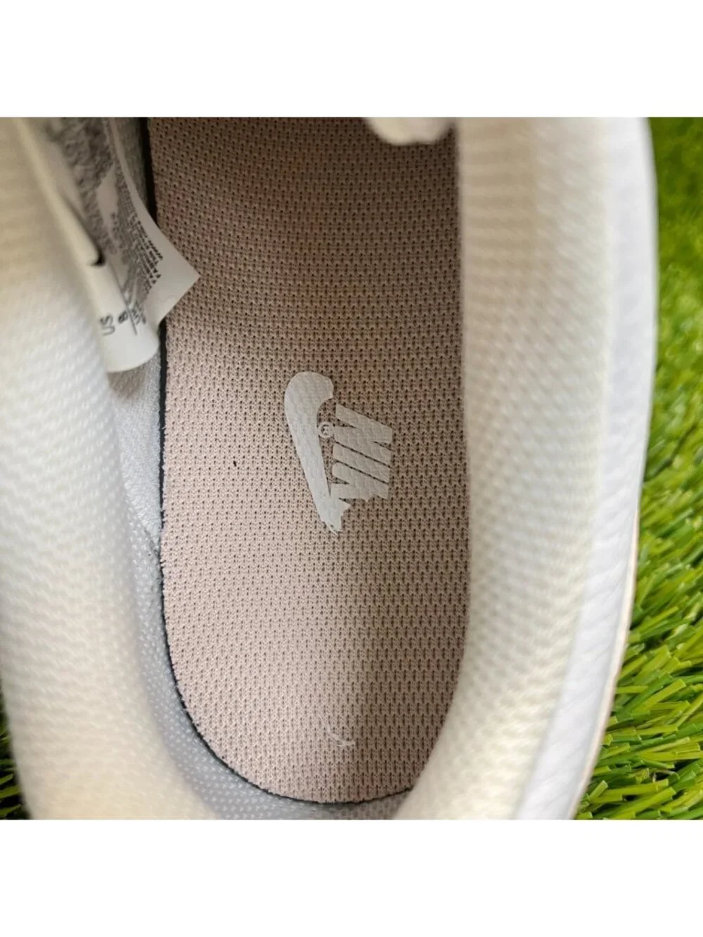 Nike Court Vision Low Womens Size 8 White Pink Athletic Leather Shoes Sneakers